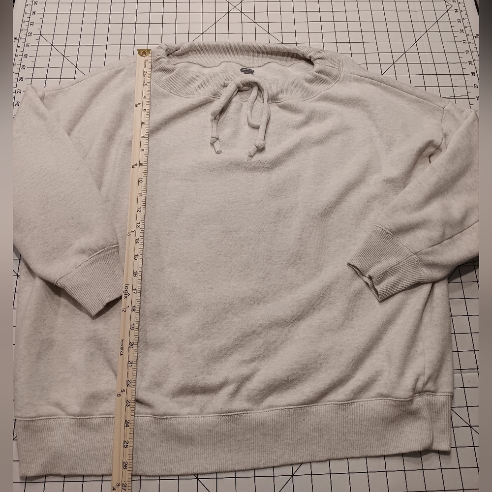 Aerie Cream Sweatshirt